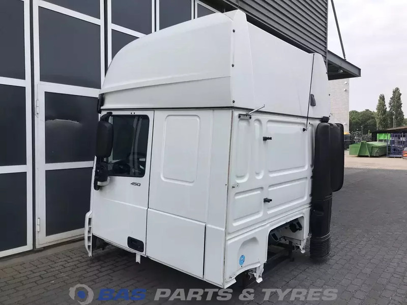 DAF XF106 - Kabīne un interjers - Kravas automašīna: foto 3 DAF XF106 - Kabīne un interjers - Kravas automašīna: foto 3