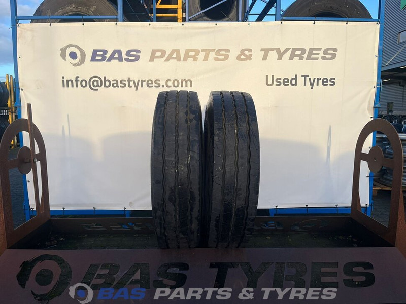 Goodyear Goodyear 13R22.5 OMNITRAC S 156/150 K M+S 3PMSF gebruikte set - Riepa - Kravas automašīna: foto 1 Goodyear Goodyear 13R22.5 OMNITRAC S 156/150 K M+S 3PMSF gebruikte set - Riepa - Kravas automašīna: foto 1