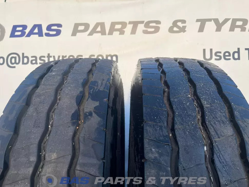 Goodyear Goodyear 13R22.5 OMNITRAC S 156/150 K M+S 3PMSF gebruikte set - Riepa - Kravas automašīna: foto 2 Goodyear Goodyear 13R22.5 OMNITRAC S 156/150 K M+S 3PMSF gebruikte set - Riepa - Kravas automašīna: foto 2