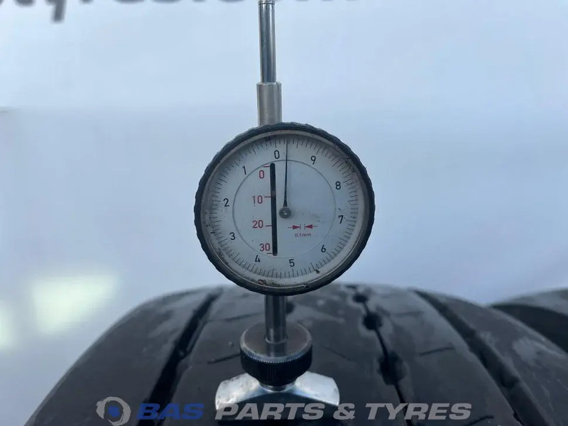 Goodyear Goodyear 315/70R22.5 FUELMAX S G2 156/150 M+S 3PMSF gebruikte set - Riepa - Kravas automašīna: foto 3 Goodyear Goodyear 315/70R22.5 FUELMAX S G2 156/150 M+S 3PMSF gebruikte set - Riepa - Kravas automašīna: foto 3