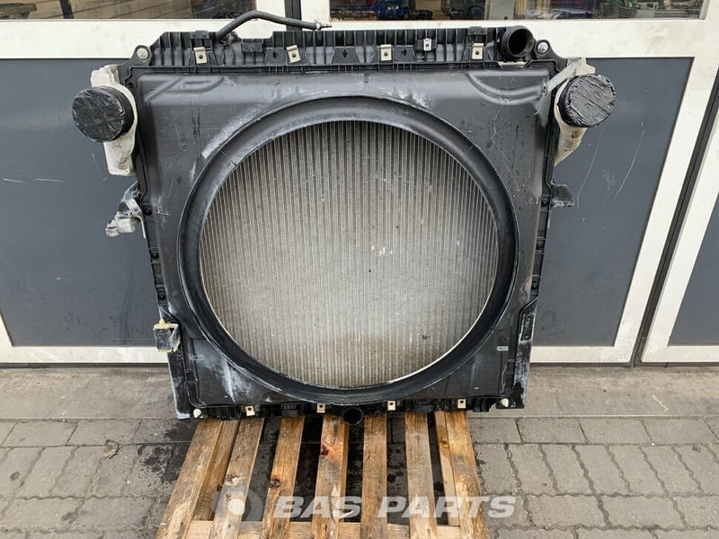 Mercedes-Benz Actros MP4 - Radiators - Kravas automašīna: foto 2 Mercedes-Benz Actros MP4 - Radiators - Kravas automašīna: foto 2