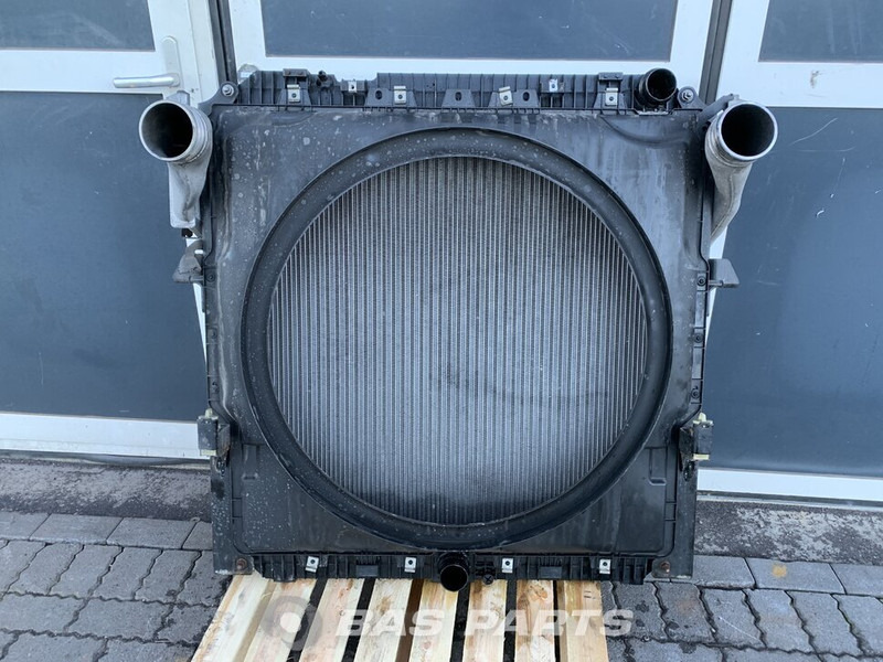 Mercedes-Benz Actros MP4 - Radiators - Kravas automašīna: foto 1 Mercedes-Benz Actros MP4 - Radiators - Kravas automašīna: foto 1
