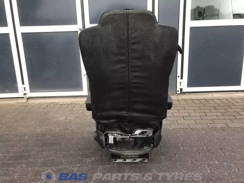 Mercedes-Benz Actros MP4 - Sēdeklis - Kravas automašīna: foto 3 Mercedes-Benz Actros MP4 - Sēdeklis - Kravas automašīna: foto 3