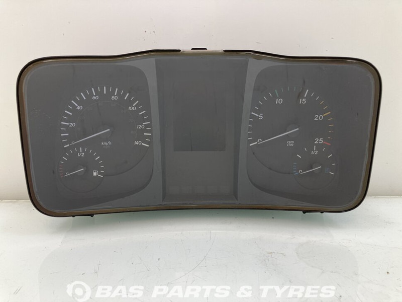 Mercedes-Benz Actros MP4 - Mērinstrumentu panelis - Kravas automašīna: foto 1 Mercedes-Benz Actros MP4 - Mērinstrumentu panelis - Kravas automašīna: foto 1
