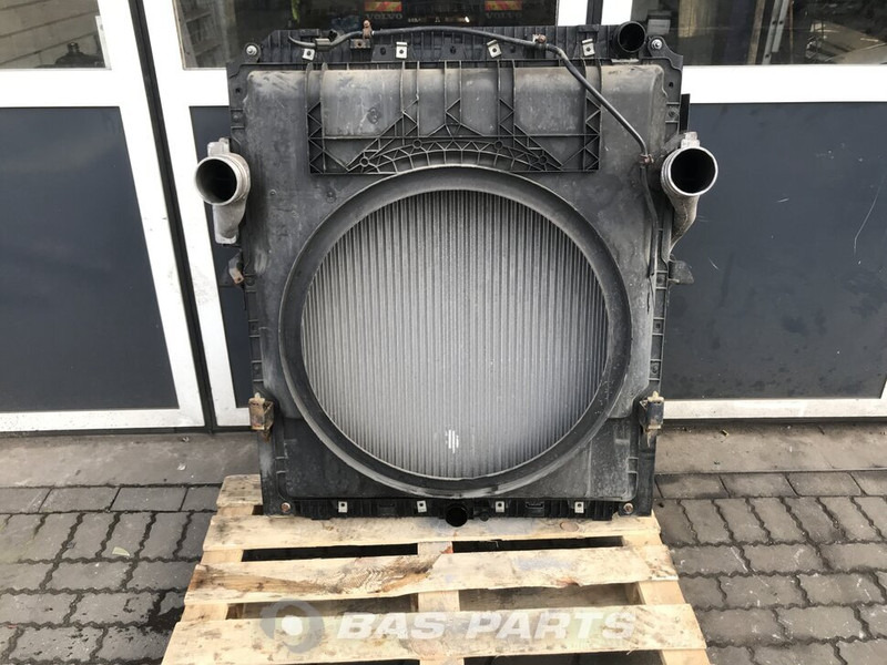 Mercedes-Benz Actros MP4 - Radiators - Kravas automašīna: foto 1 Mercedes-Benz Actros MP4 - Radiators - Kravas automašīna: foto 1