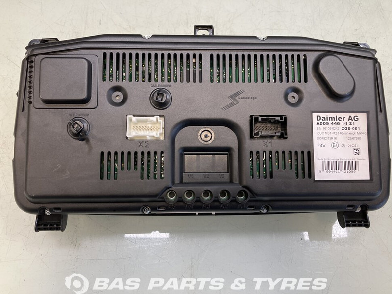 Mercedes-Benz Actros MP4 - Mērinstrumentu panelis - Kravas automašīna: foto 2 Mercedes-Benz Actros MP4 - Mērinstrumentu panelis - Kravas automašīna: foto 2