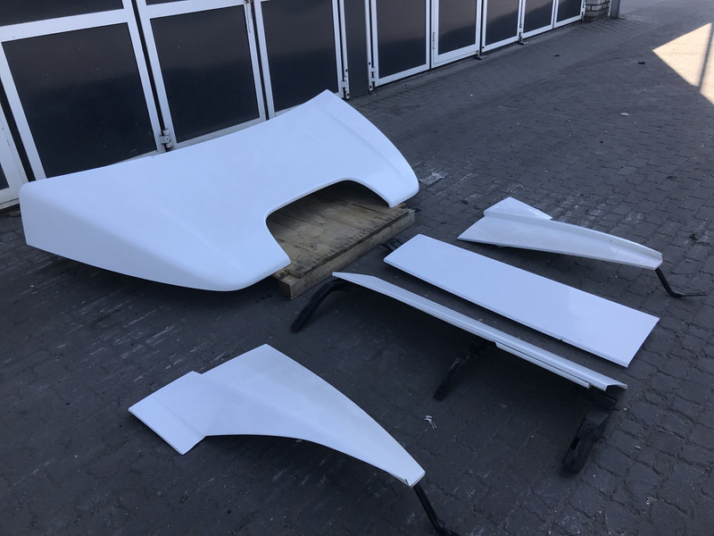 Mercedes-Benz Antos MP4 - Aerodinamika/ Spoileris - Kravas automašīna: foto 3 Mercedes-Benz Antos MP4 - Aerodinamika/ Spoileris - Kravas automašīna: foto 3