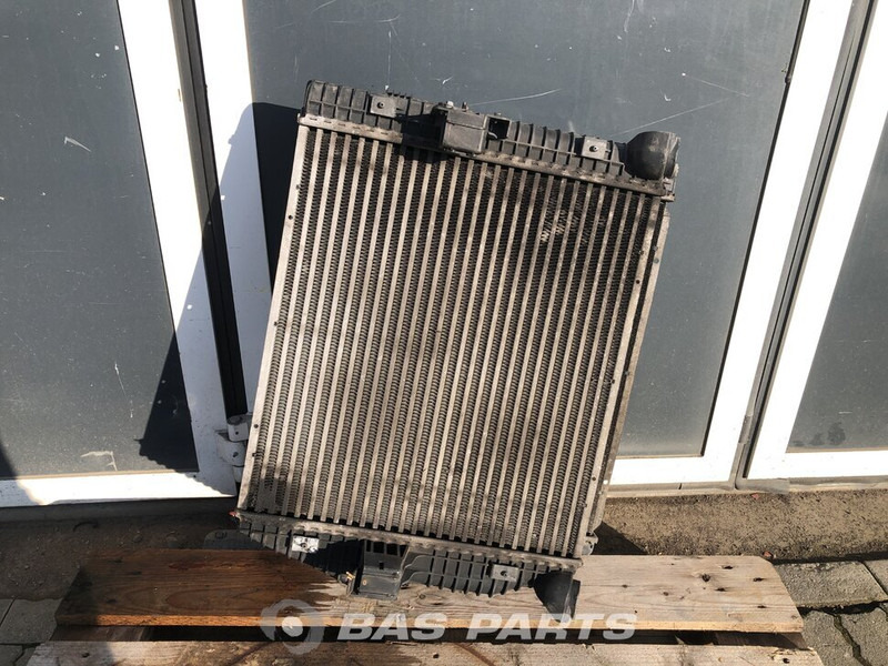 Mercedes-Benz Atego MP2 - Radiators - Kravas automašīna: foto 1 Mercedes-Benz Atego MP2 - Radiators - Kravas automašīna: foto 1