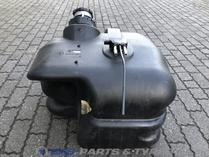 Mercedes-Benz Brandstoftank Mercedes 120 Liter A 967 471 04 01 - Degvielas tvertne - Kravas automašīna: foto 3 Mercedes-Benz Brandstoftank Mercedes 120 Liter A 967 471 04 01 - Degvielas tvertne - Kravas automašīna: foto 3