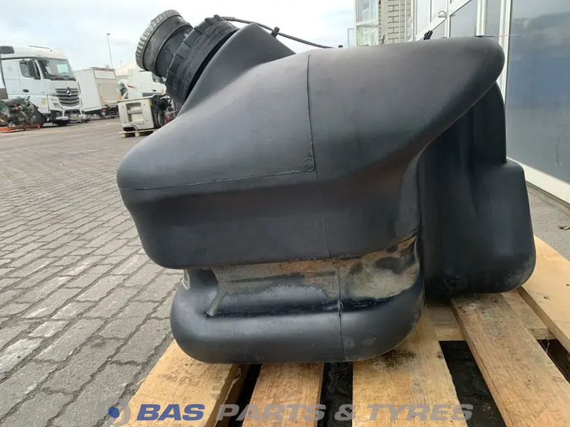 Mercedes-Benz Brandstoftank Mercedes 120 Liter A 967 471 04 01 - Degvielas tvertne - Kravas automašīna: foto 2 Mercedes-Benz Brandstoftank Mercedes 120 Liter A 967 471 04 01 - Degvielas tvertne - Kravas automašīna: foto 2