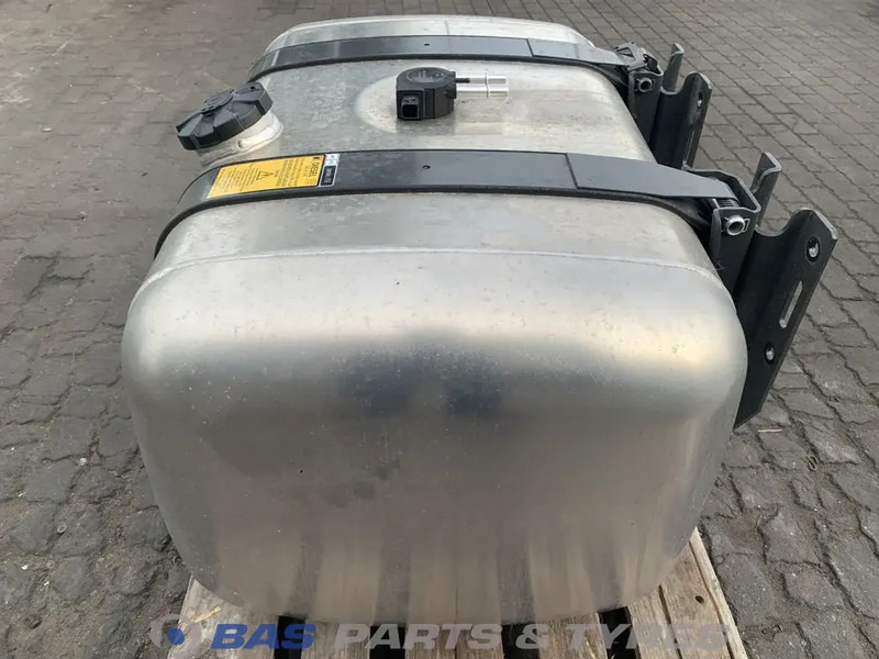 Mercedes-Benz Brandstoftank Mercedes 290 Liter A 009 542 81 18 - Degvielas tvertne - Kravas automašīna: foto 2 Mercedes-Benz Brandstoftank Mercedes 290 Liter A 009 542 81 18 - Degvielas tvertne - Kravas automašīna: foto 2