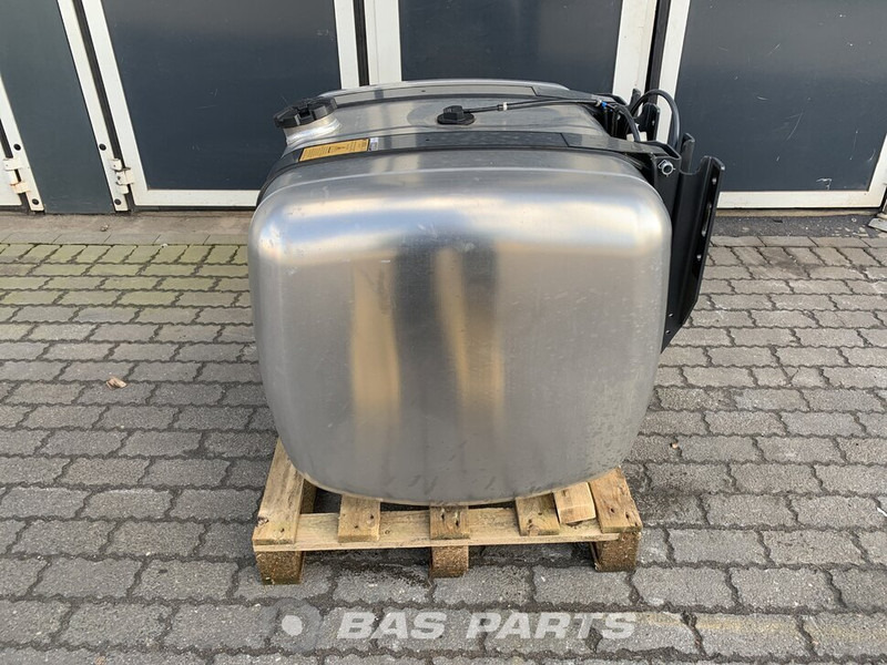 Mercedes-Benz Brandstoftank Mercedes 360 Liter A 960 470 51 04 - Degvielas tvertne - Kravas automašīna: foto 2 Mercedes-Benz Brandstoftank Mercedes 360 Liter A 960 470 51 04 - Degvielas tvertne - Kravas automašīna: foto 2
