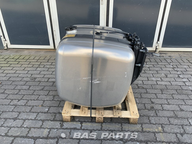 Mercedes-Benz Brandstoftank Mercedes 360 Liter A 960 470 51 04 - Degvielas tvertne - Kravas automašīna: foto 2 Mercedes-Benz Brandstoftank Mercedes 360 Liter A 960 470 51 04 - Degvielas tvertne - Kravas automašīna: foto 2