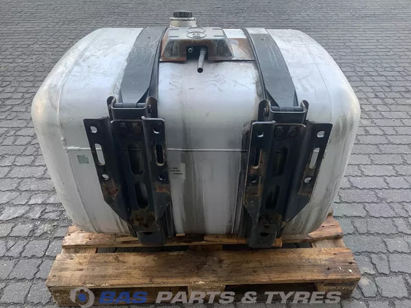 Mercedes-Benz Brandstoftank Mercedes 430 Liter A 960 475 27 03 - Degvielas tvertne - Kravas automašīna: foto 3 Mercedes-Benz Brandstoftank Mercedes 430 Liter A 960 475 27 03 - Degvielas tvertne - Kravas automašīna: foto 3