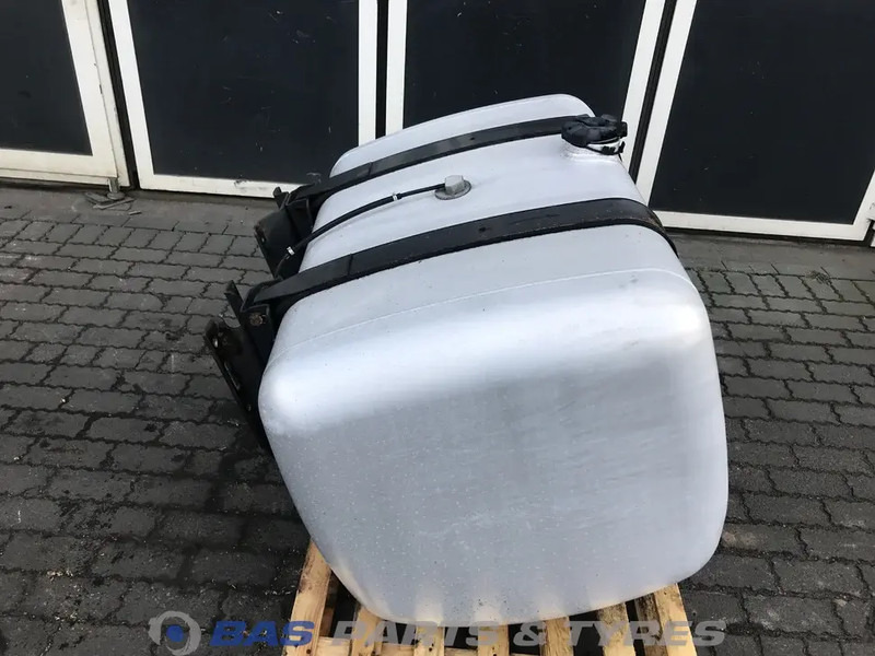 Mercedes-Benz Brandstoftank Mercedes 480 Liter A 960 470 43 03 - Degvielas tvertne - Kravas automašīna: foto 4 Mercedes-Benz Brandstoftank Mercedes 480 Liter A 960 470 43 03 - Degvielas tvertne - Kravas automašīna: foto 4