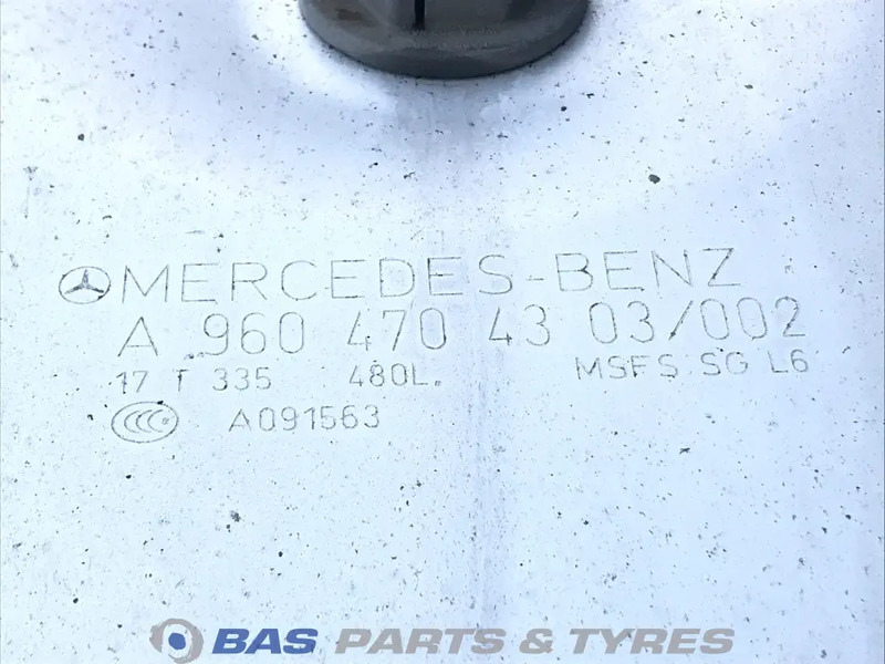 Mercedes-Benz Brandstoftank Mercedes 480 Liter A 960 470 43 03 - Degvielas tvertne - Kravas automašīna: foto 5 Mercedes-Benz Brandstoftank Mercedes 480 Liter A 960 470 43 03 - Degvielas tvertne - Kravas automašīna: foto 5