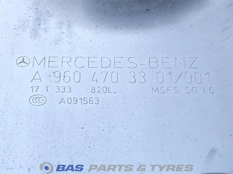 Mercedes-Benz Brandstoftank Mercedes 820 Liter A 960 470 34 01 - Degvielas tvertne - Kravas automašīna: foto 5 Mercedes-Benz Brandstoftank Mercedes 820 Liter A 960 470 34 01 - Degvielas tvertne - Kravas automašīna: foto 5