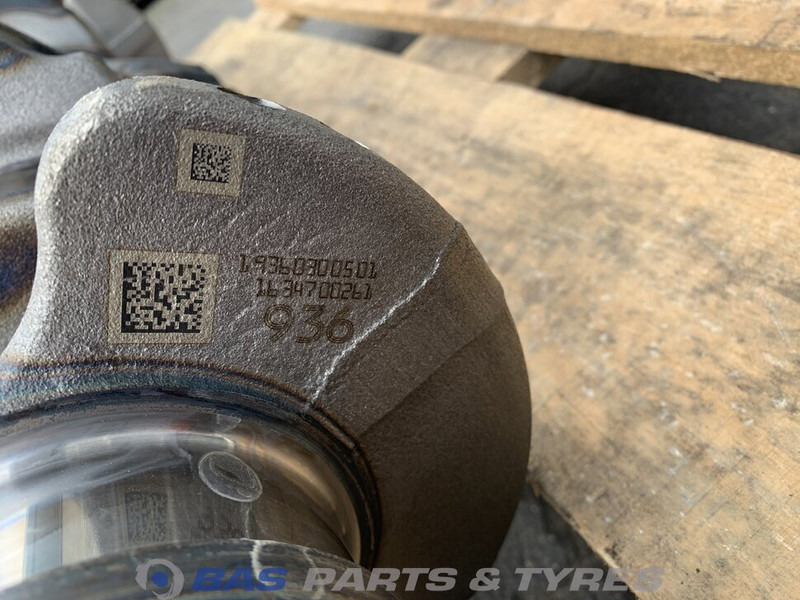 Mercedes-Benz Krukas Mercedes A 936 030 10 01 - Kloķvārpsta - Kravas automašīna: foto 5 Mercedes-Benz Krukas Mercedes A 936 030 10 01 - Kloķvārpsta - Kravas automašīna: foto 5