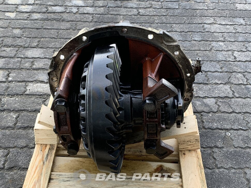 Meritor Differentieel Volvo RSS1332A P11150 - Diferenciālis - Kravas automašīna: foto 2 Meritor Differentieel Volvo RSS1332A P11150 - Diferenciālis - Kravas automašīna: foto 2