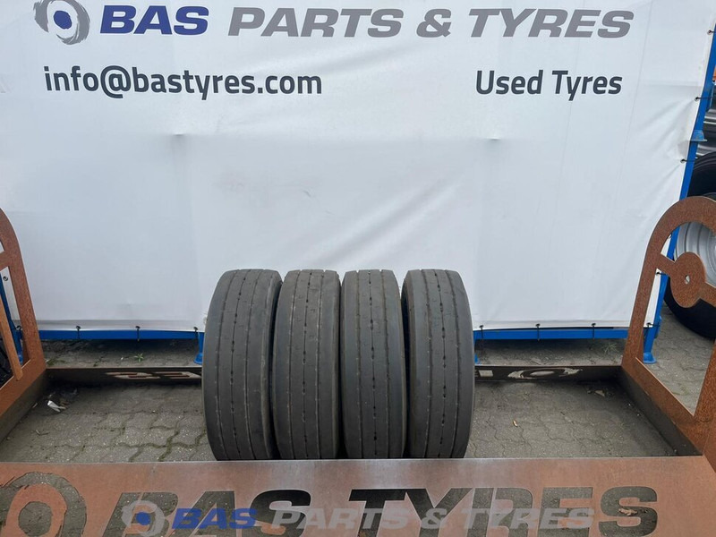 Michelin Michelin 205/65R17.5 X Multi T2 132/130 J M+S 3PMSF gebruikte set - Riepa - Kravas automašīna: foto 1 Michelin Michelin 205/65R17.5 X Multi T2 132/130 J M+S 3PMSF gebruikte set - Riepa - Kravas automašīna: foto 1