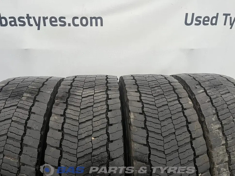 Michelin Michelin 315/70R22.5 X MULTI D 154/150 M+S 3PMSF gebruikte set - Riepa - Kravas automašīna: foto 2 Michelin Michelin 315/70R22.5 X MULTI D 154/150 M+S 3PMSF gebruikte set - Riepa - Kravas automašīna: foto 2