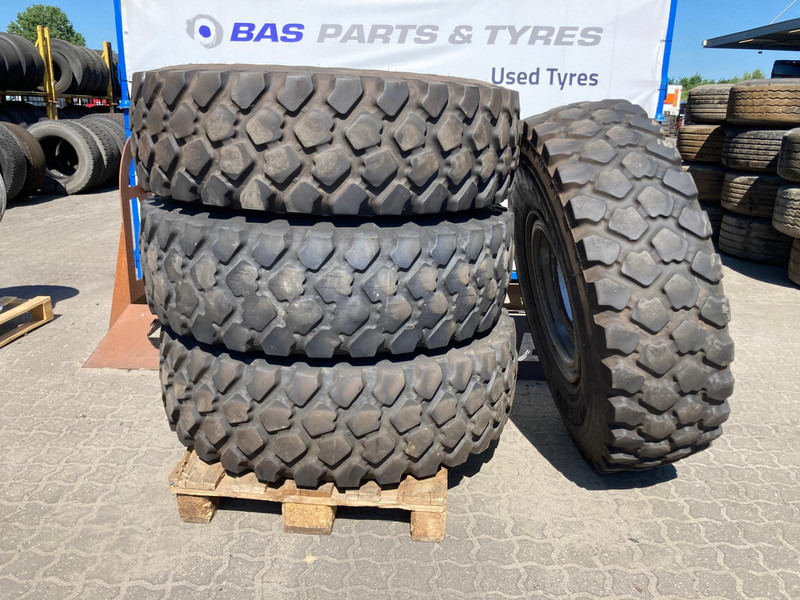 Michelin - Riepa - Kravas automašīna: foto 1 Michelin - Riepa - Kravas automašīna: foto 1