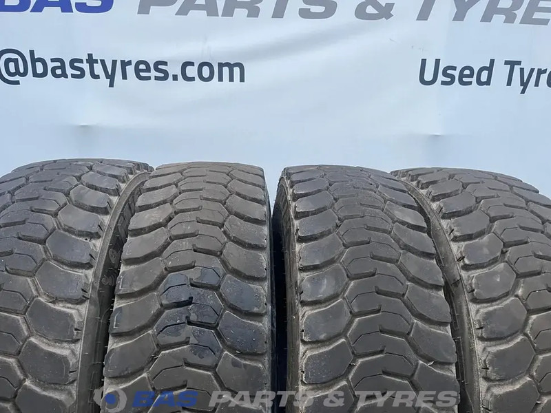 Michelin Remix Michelin Remix 315/80R22.5 X Works D 156/150 K M+S 3PMSF gebruikte set - Riepa - Kravas automašīna: foto 2 Michelin Remix Michelin Remix 315/80R22.5 X Works D 156/150 K M+S 3PMSF gebruikte set - Riepa - Kravas automašīna: foto 2