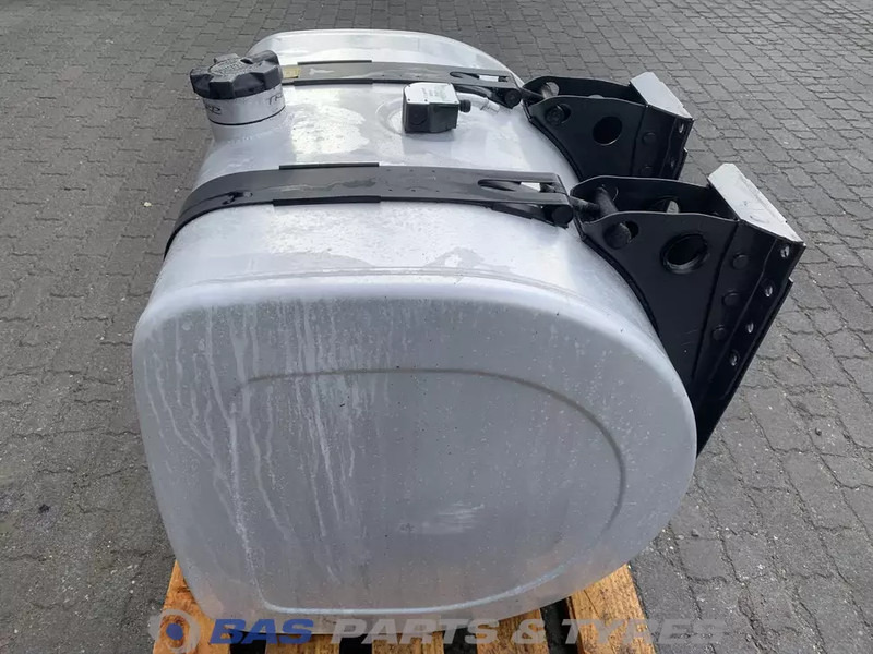 Renault Brandstoftank Renault 330 Liter G0803 - Degvielas tvertne - Kravas automašīna: foto 2 Renault Brandstoftank Renault 330 Liter G0803 - Degvielas tvertne - Kravas automašīna: foto 2