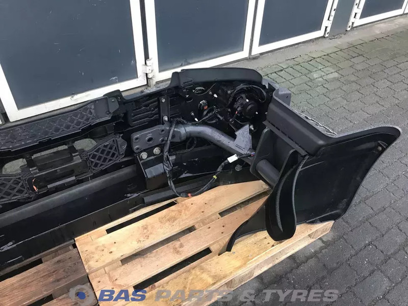 Renault D-Serie Bumper Renault 7482642303 - Buferis - Kravas automašīna: foto 5 Renault D-Serie Bumper Renault 7482642303 - Buferis - Kravas automašīna: foto 5