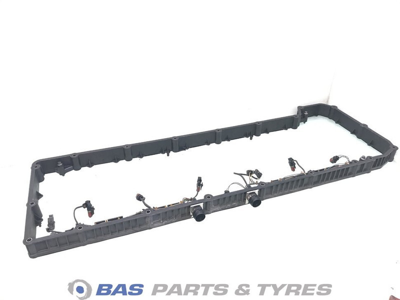 Renault Kleppendeksel Renault 7422737367 - Dzinējs un rezerves daļas - Kravas automašīna: foto 1 Renault Kleppendeksel Renault 7422737367 - Dzinējs un rezerves daļas - Kravas automašīna: foto 1