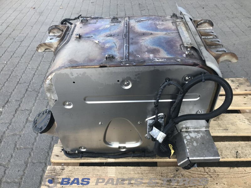 Renault  - Trokšņa slāpētājs - Kravas automašīna: foto 3 Renault  - Trokšņa slāpētājs - Kravas automašīna: foto 3