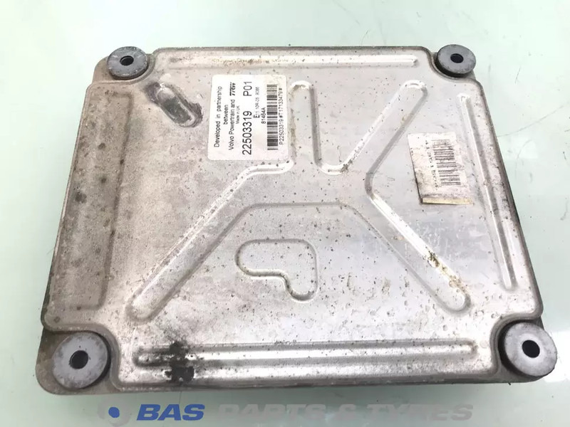Renault - Elektroniskais vadības bloks (ECU) - Kravas automašīna: foto 2 Renault - Elektroniskais vadības bloks (ECU) - Kravas automašīna: foto 2