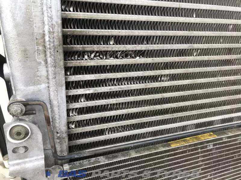 Renault Premium (Meerdere types) - Radiators - Kravas automašīna: foto 3 Renault Premium (Meerdere types) - Radiators - Kravas automašīna: foto 3
