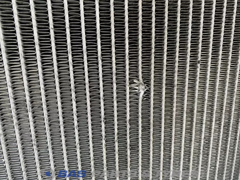 Radiators - Kravas automašīna Renault Radiateur Renault DTI13 480 7422062510: foto 7 Radiators - Kravas automašīna Renault Radiateur Renault DTI13 480 7422062510: foto 7