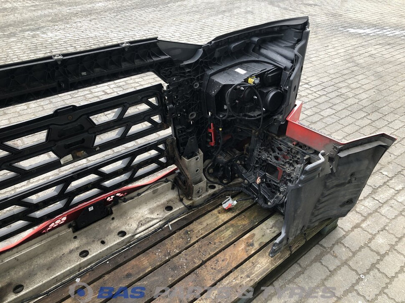 Renault T-Serie Bumper Renault 7484519070 - Buferis - Kravas automašīna: foto 5 Renault T-Serie Bumper Renault 7484519070 - Buferis - Kravas automašīna: foto 5