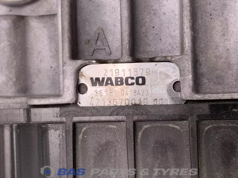 Renault T-Serie Versnellingsbakdeksel Renault 7424213321 - Pārnesumkārba - Kravas automašīna: foto 3 Renault T-Serie Versnellingsbakdeksel Renault 7424213321 - Pārnesumkārba - Kravas automašīna: foto 3