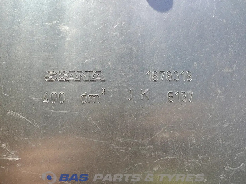 Scania Brandstoftank Scania 400 Liter 1878319 - Degvielas tvertne - Kravas automašīna: foto 5 Scania Brandstoftank Scania 400 Liter 1878319 - Degvielas tvertne - Kravas automašīna: foto 5