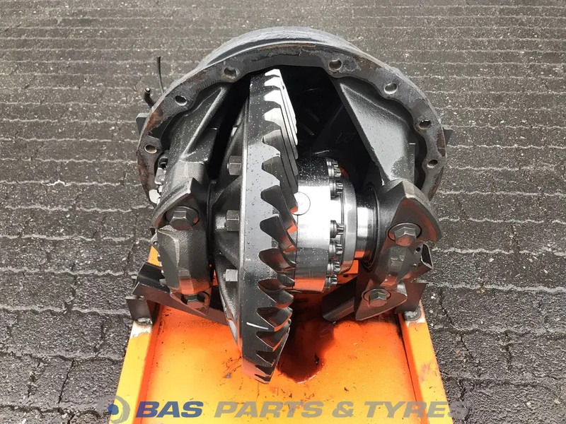 Scania Differentieel Scania R-780 2035701 - Diferenciālis - Kravas automašīna: foto 2 Scania Differentieel Scania R-780 2035701 - Diferenciālis - Kravas automašīna: foto 2