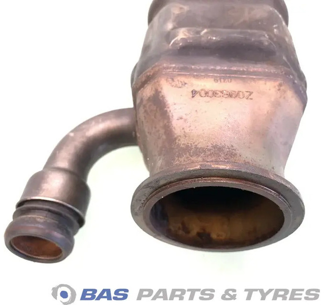 Scania EGR koeler Scania 2074600 - EGR dzesētājs - Kravas automašīna: foto 3 Scania EGR koeler Scania 2074600 - EGR dzesētājs - Kravas automašīna: foto 3