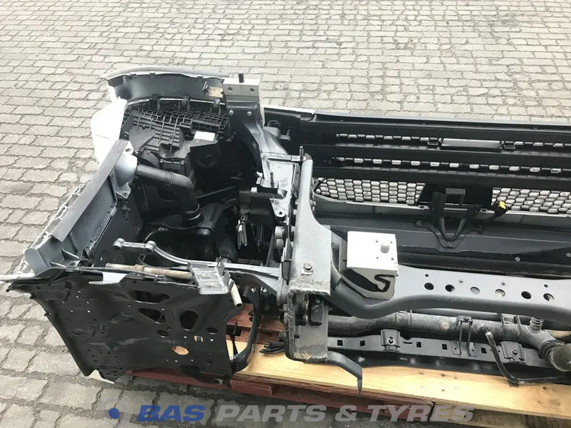 Scania P-Serie NextGen Bumper Scania 2307678 - Buferis - Kravas automašīna: foto 4 Scania P-Serie NextGen Bumper Scania 2307678 - Buferis - Kravas automašīna: foto 4