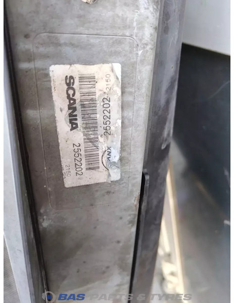 Scania R-Serie NextGen Koelerpakket Scania DC16 118 650 2898837 - Radiators - Kravas automašīna: foto 3 Scania R-Serie NextGen Koelerpakket Scania DC16 118 650 2898837 - Radiators - Kravas automašīna: foto 3