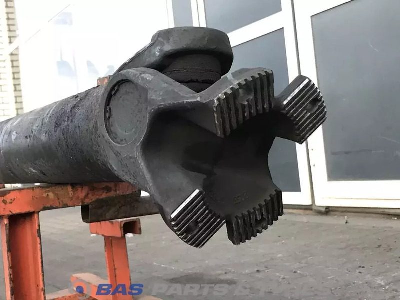 Volvo Aandrijfas Volvo 1067777 - Pusass - Kravas automašīna: foto 2 Volvo Aandrijfas Volvo 1067777 - Pusass - Kravas automašīna: foto 2