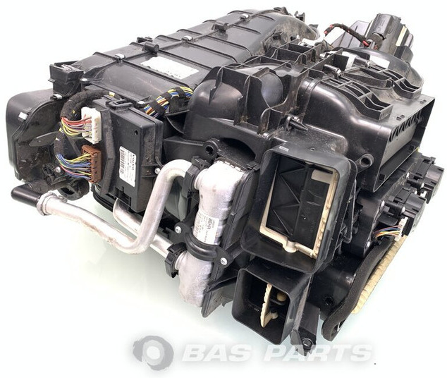 Volvo Airco systeem Volvo 82907198 - Apsilde/ Ventilācija - Kravas automašīna: foto 2 Volvo Airco systeem Volvo 82907198 - Apsilde/ Ventilācija - Kravas automašīna: foto 2