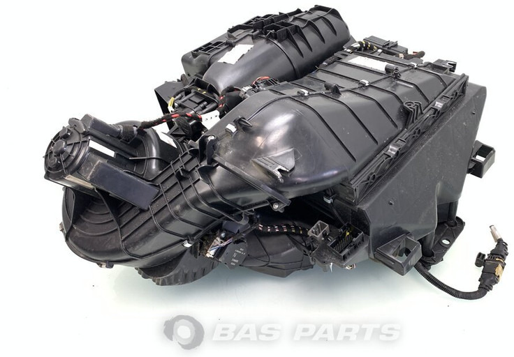 Volvo Airco systeem Volvo 82907198 - Apsilde/ Ventilācija - Kravas automašīna: foto 1 Volvo Airco systeem Volvo 82907198 - Apsilde/ Ventilācija - Kravas automašīna: foto 1