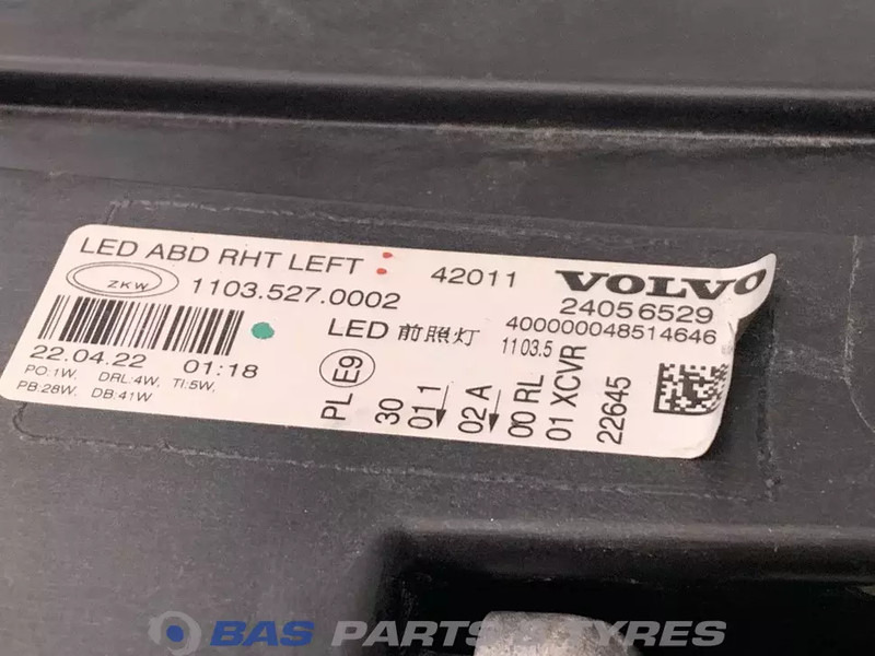 Volvo FH16 (FH5) Koplamp Links 22656781 - Tuvās gaismas - Kravas automašīna: foto 3 Volvo FH16 (FH5) Koplamp Links 22656781 - Tuvās gaismas - Kravas automašīna: foto 3