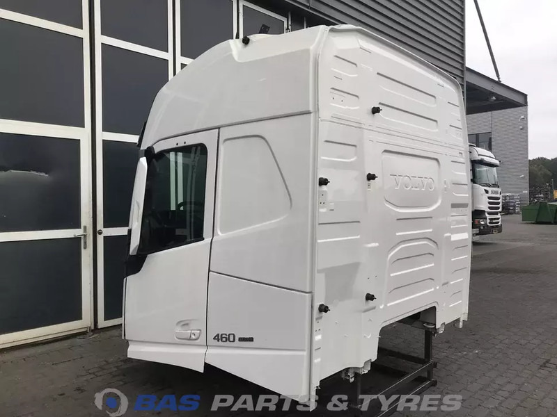 Volvo FH4 - Kabīne un interjers - Kravas automašīna: foto 3 Volvo FH4 - Kabīne un interjers - Kravas automašīna: foto 3