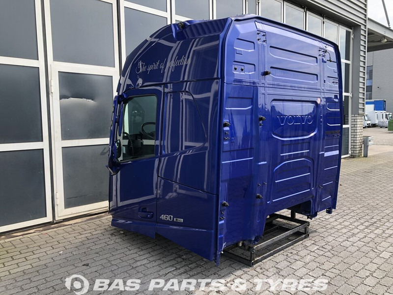 Volvo FH4B - Kabīne un interjers - Kravas automašīna: foto 3 Volvo FH4B - Kabīne un interjers - Kravas automašīna: foto 3