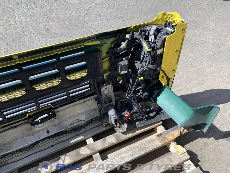 Volvo FM4 Bumper Volvo 82491840 - Buferis - Kravas automašīna: foto 5 Volvo FM4 Bumper Volvo 82491840 - Buferis - Kravas automašīna: foto 5