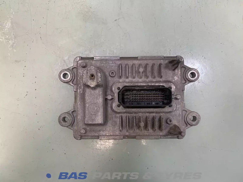 Volvo  - Elektroniskais vadības bloks (ECU) - Kravas automašīna: foto 2 Volvo  - Elektroniskais vadības bloks (ECU) - Kravas automašīna: foto 2