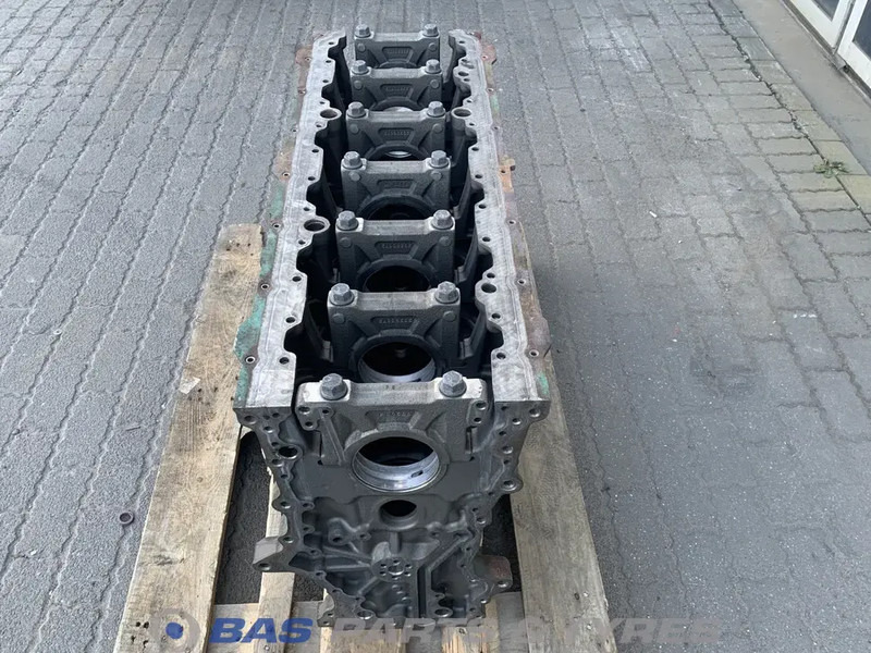 Volvo - Cilindru bloks - Kravas automašīna: foto 2 Volvo - Cilindru bloks - Kravas automašīna: foto 2